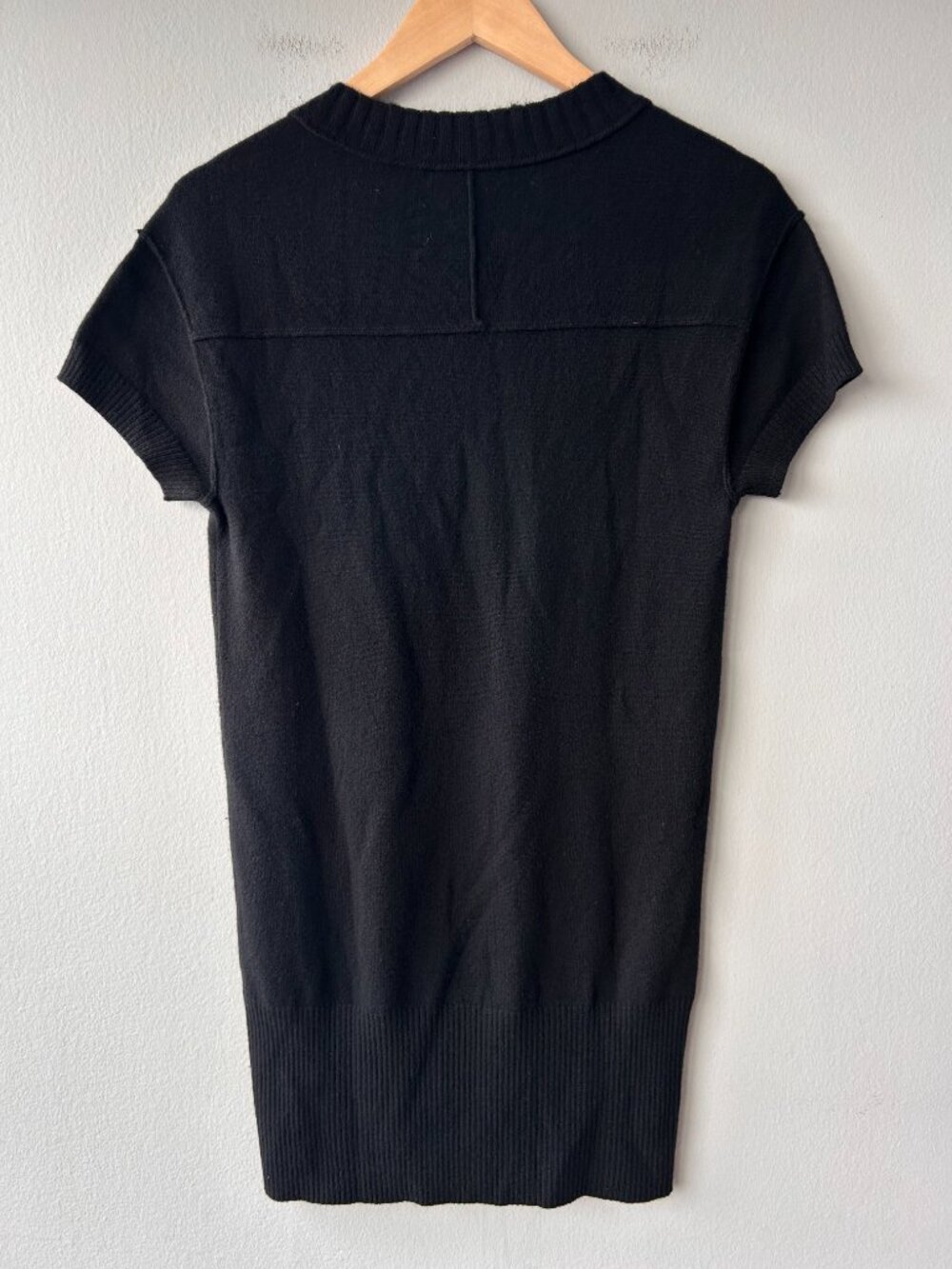 Banana Republic 100% Cashmere Short Sleeve Sweater Dress Black Crew Neck XS - Picture 3 of 8